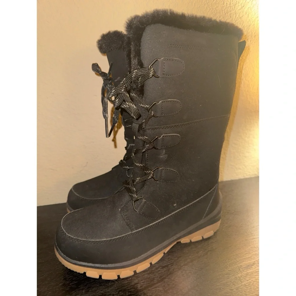 Universal Thread Carla Waterproof Winter‎ Lace Up Boots Size 7 New